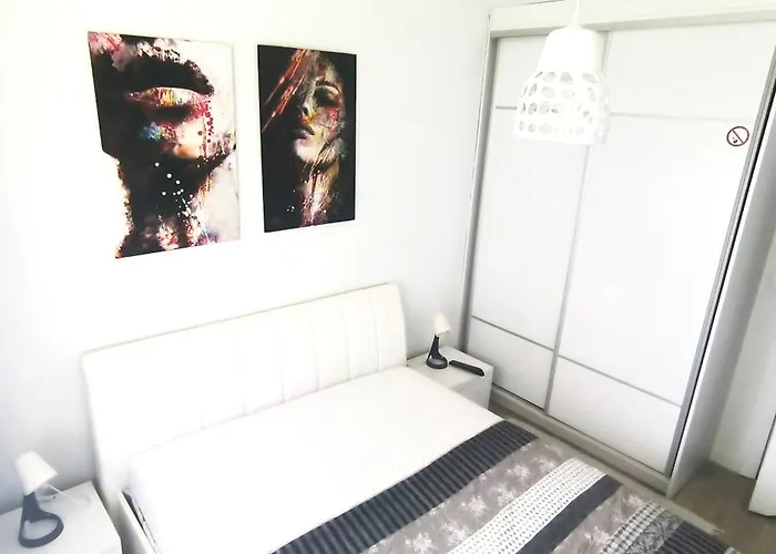 Gray Blizej Morza Apartment *